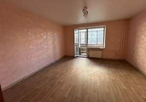 2-к квартира, вторичка, 56м2, 1/10 этаж