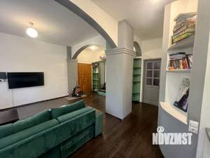 2-к квартира, вторичка, 60м2, 2/5 этаж
