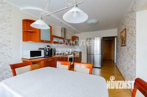 4-к квартира, вторичка, 119м2, 2/10 этаж