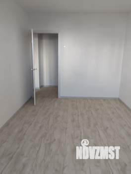 2-к квартира, вторичка, 50м2, 1/10 этаж