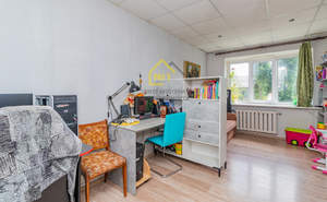 3-к квартира, вторичка, 52м2, 2/2 этаж