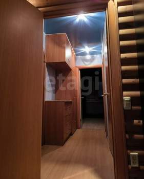 4-к квартира, вторичка, 82м2, 9/10 этаж