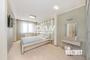 4-к квартира, вторичка, 128м2, 11/11 этаж