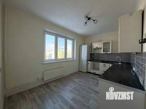 2-к квартира, вторичка, 64м2, 9/10 этаж