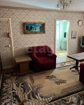 2-к квартира, вторичка, 42м2, 1/5 этаж