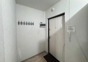 Студия квартира, вторичка, 32м2, 1/10 этаж