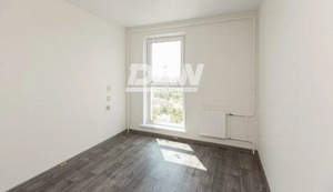 2-к квартира, вторичка, 65м2, 9/10 этаж