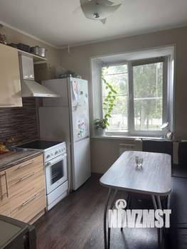 2-к квартира, вторичка, 54м2, 1/10 этаж