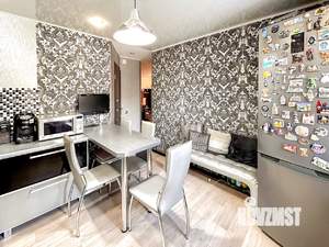 3-к квартира, вторичка, 63м2, 3/9 этаж