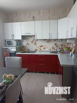3-к квартира, вторичка, 81м2, 10/10 этаж