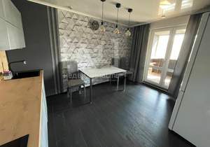 3-к квартира, вторичка, 83м2, 1/10 этаж