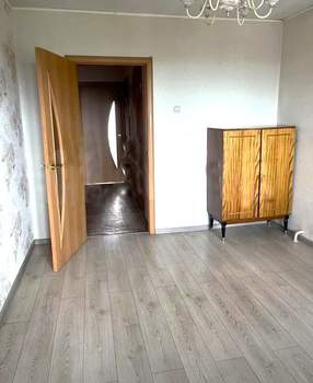 3-к квартира, вторичка, 67м2, 9/9 этаж