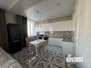 3-к квартира, вторичка, 142м2, 7/15 этаж