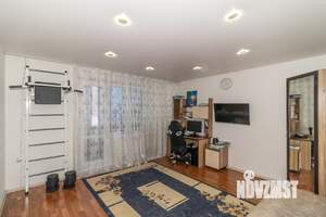 2-к квартира, вторичка, 61м2, 1/10 этаж