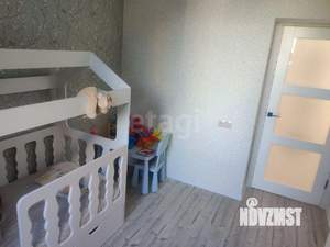 3-к квартира, вторичка, 58м2, 4/4 этаж