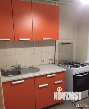 2-к квартира, вторичка, 42м2, 1/5 этаж