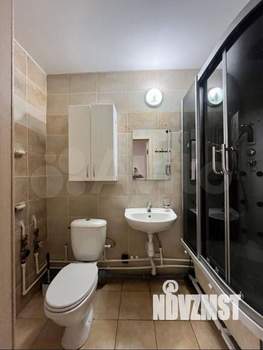 2-к квартира, вторичка, 62м2, 1/10 этаж