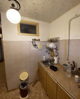 2-к квартира, вторичка, 45м2, 1/5 этаж