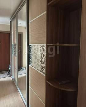 3-к квартира, вторичка, 68м2, 9/9 этаж