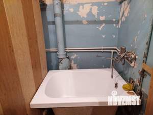 2-к квартира, вторичка, 49м2, 1/4 этаж