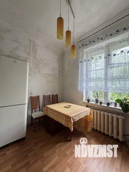 2-к квартира, вторичка, 52м2, 3/3 этаж