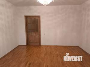 4-к квартира, вторичка, 143м2, 4/8 этаж