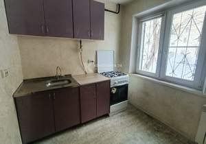 2-к квартира, вторичка, 43м2, 1/5 этаж
