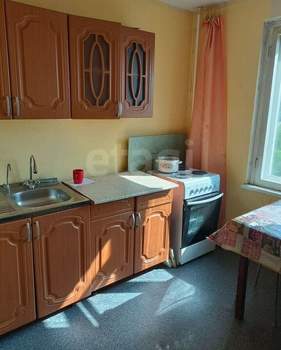 2-к квартира, вторичка, 50м2, 4/10 этаж