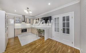 4-к квартира, вторичка, 147м2, 5/8 этаж