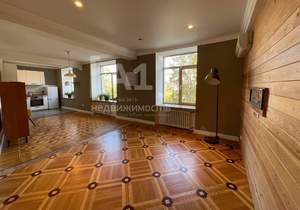 4-к квартира, вторичка, 114м2, 1/5 этаж