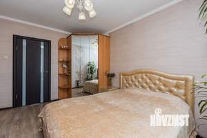 4-к квартира, вторичка, 75м2, 10/10 этаж