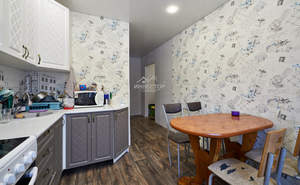 2-к квартира, вторичка, 57м2, 1/9 этаж