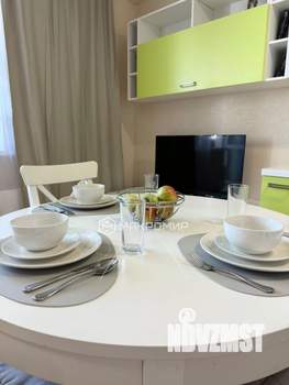3-к квартира, вторичка, 62м2, 18/18 этаж