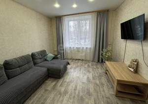 1-к квартира, вторичка, 42м2, 1/4 этаж