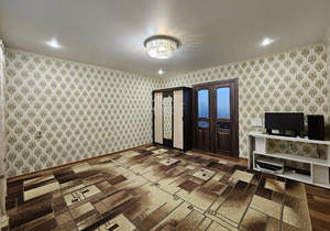 2-к квартира, вторичка, 57м2, 1/9 этаж