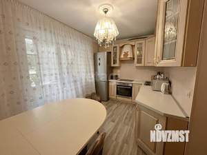 2-к квартира, вторичка, 66м2, 1/10 этаж