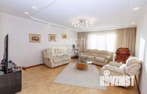 4-к квартира, вторичка, 133м2, 7/10 этаж
