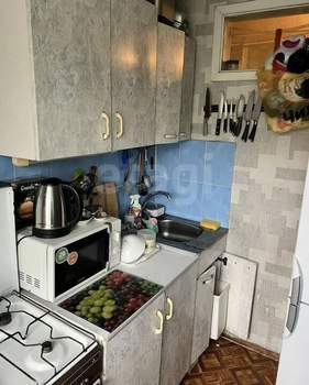 2-к квартира, вторичка, 44м2, 3/5 этаж