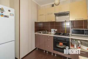 2-к квартира, вторичка, 45м2, 3/5 этаж