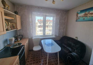 2-к квартира, вторичка, 50м2, 9/9 этаж