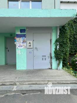 2-к квартира, вторичка, 66м2, 1/10 этаж