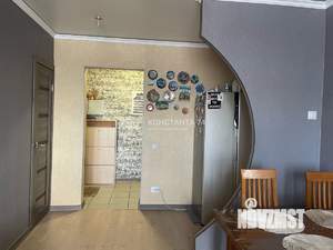 2-к квартира, вторичка, 61м2, 8/10 этаж