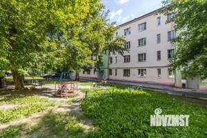3-к квартира, вторичка, 72м2, 2/4 этаж