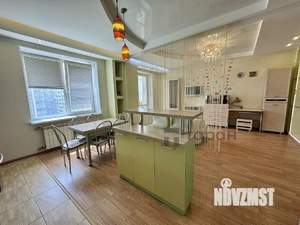 Студия квартира, вторичка, 88м2, 11/16 этаж
