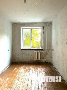 4-к квартира, вторичка, 61м2, 3/5 этаж