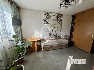3-к квартира, вторичка, 57м2, 5/5 этаж