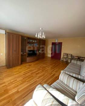 2-к квартира, вторичка, 73м2, 7/10 этаж