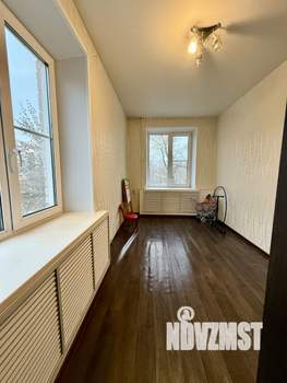 2-к квартира, вторичка, 43м2, 3/3 этаж