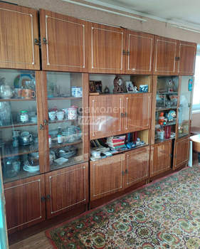 3-к квартира, вторичка, 61м2, 5/5 этаж