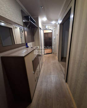 3-к квартира, вторичка, 68м2, 1/10 этаж